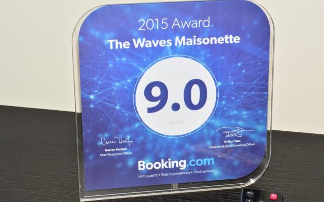 The Waves Maisonette