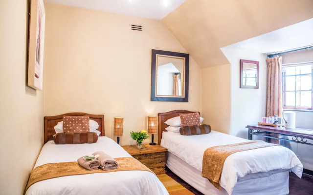 5th Avenue Gooseberry Guest House
