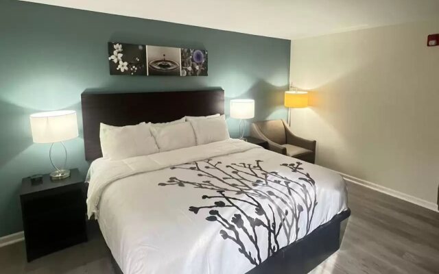 Sleep Inn & Suites