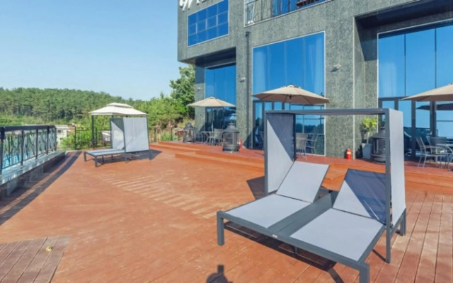 Daebudo W Eden Pension