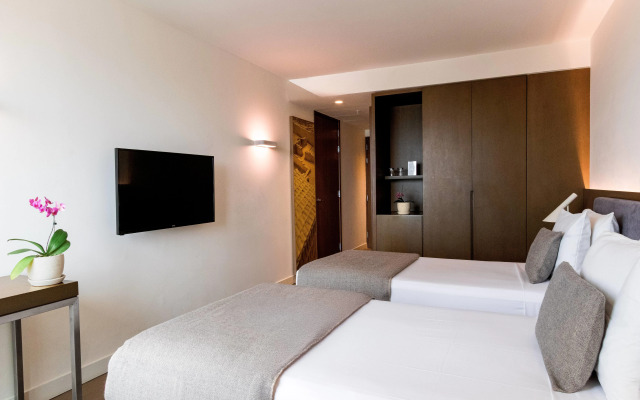 Dazzler by Wyndham Lima San Isidro