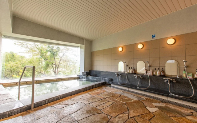 Wisterian Life Club Usami