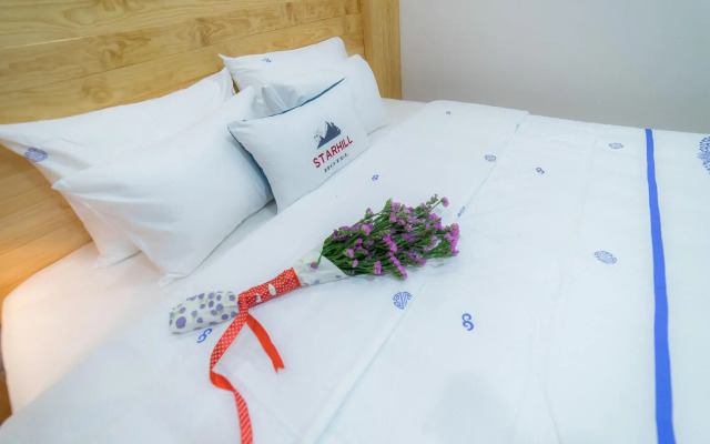 Starhill Hotel