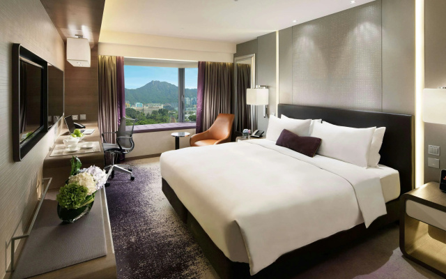 Royal Plaza Hotel – Guest Rooms – Hong Kong