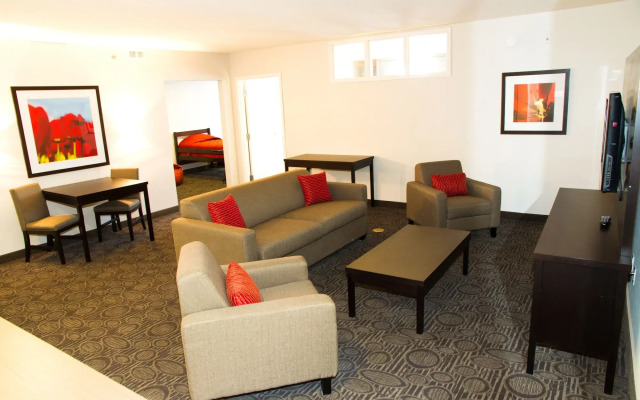 Holiday Inn Hotel & Suites Red Deer South by IHG