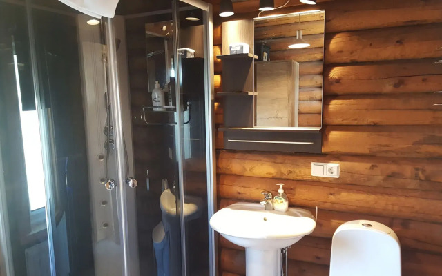 Akureyri Log Cabin