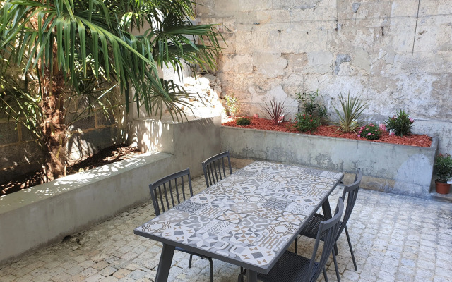 Meublés de l'Arsenal coeur de ville