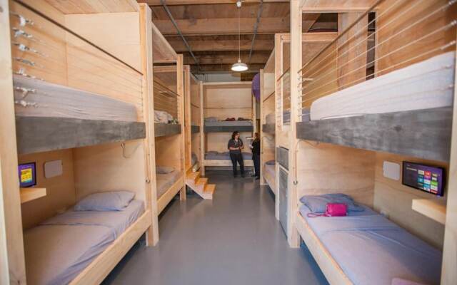 PodShare DTLA Arts District - Hostel