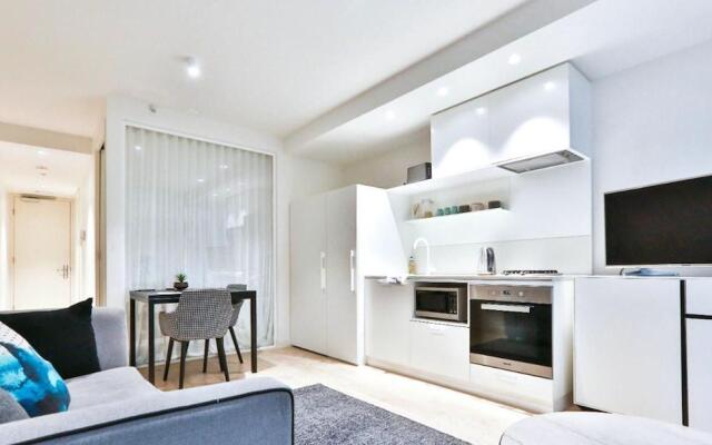 South Yarra Claremont Apartment