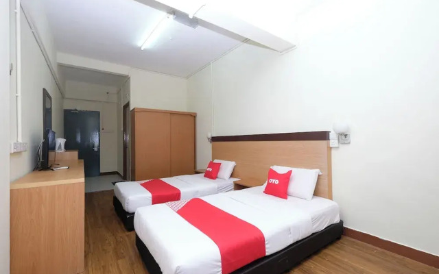 OYO 1105 Hotel 75