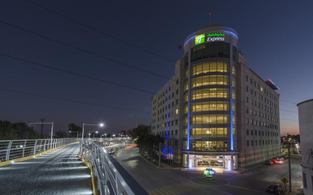 Holiday Inn Express Puebla, an IHG Hotel