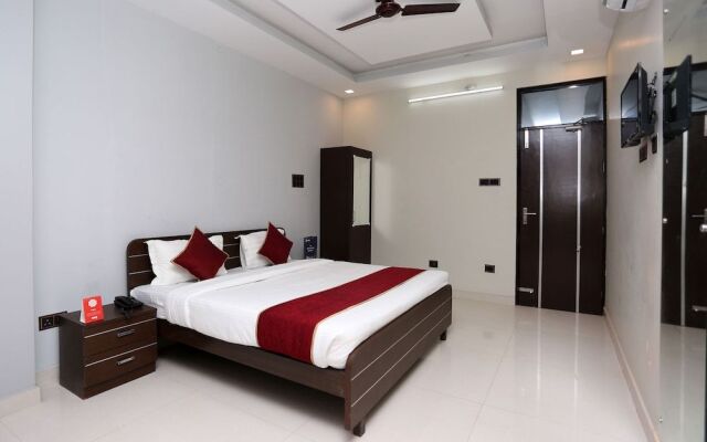 OYO Flagship 199 Gomti Nagar