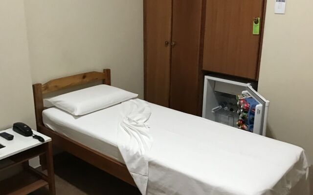Quality Leste Hotel