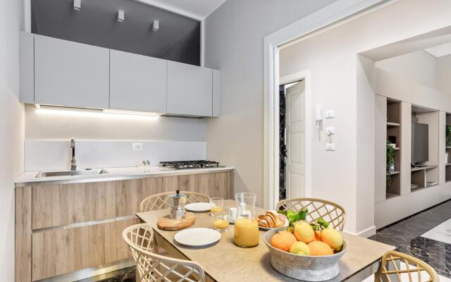 Riva Apartment With Balcony