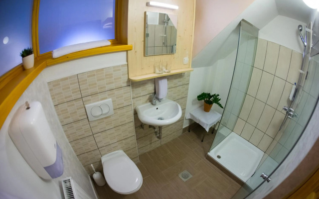 GLUTEN FREE Bed & Breakfast Dezela Okusov