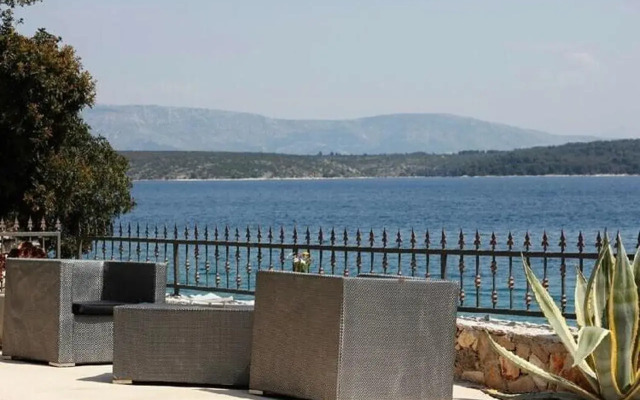 Villa Mala Dora