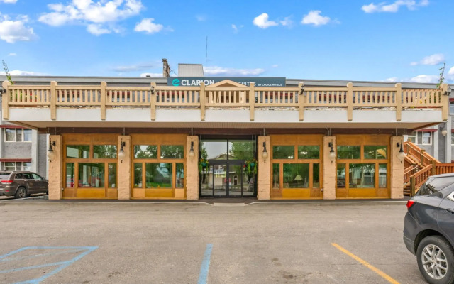 Clarion Hotel & Suites Fairbanks near Ft. Wainwright