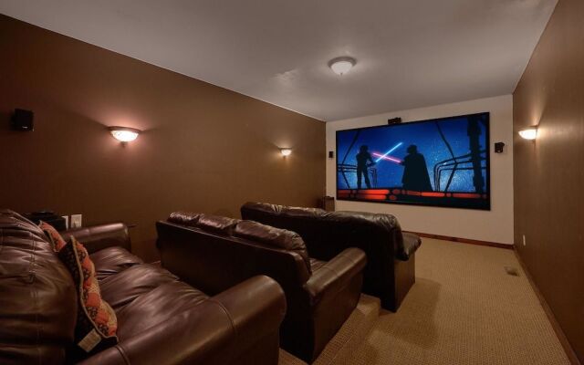 Uwoduhi Pool Lodge Apartment 6