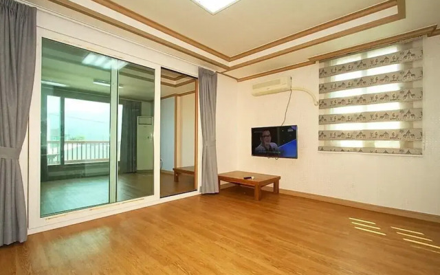 Wolpo Donghae Pension