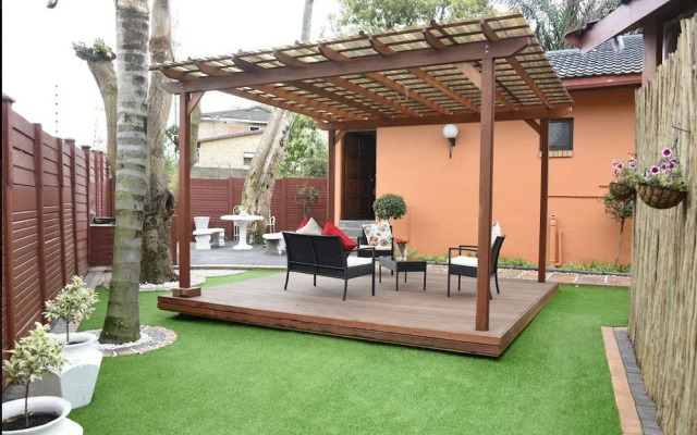 Umqhele Bed  Breakfast