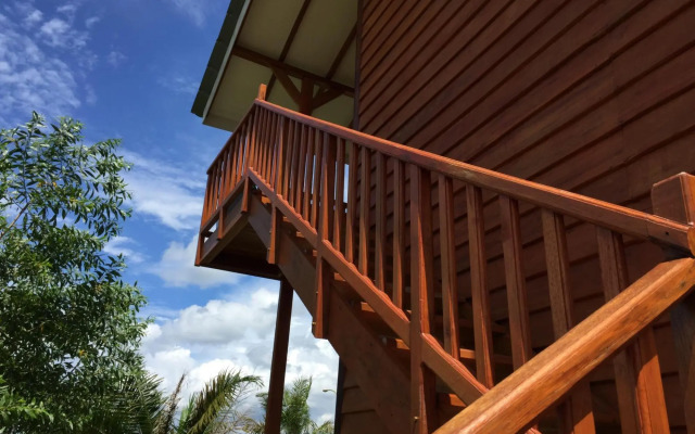 Pelangi Lake Resort and Hotel Belitung