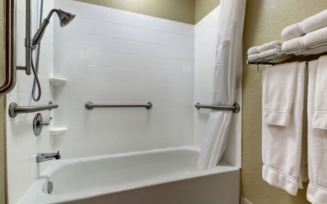 Holiday Inn Express Hotel & Suites Jacksonville South I-295, an IHG Hotel