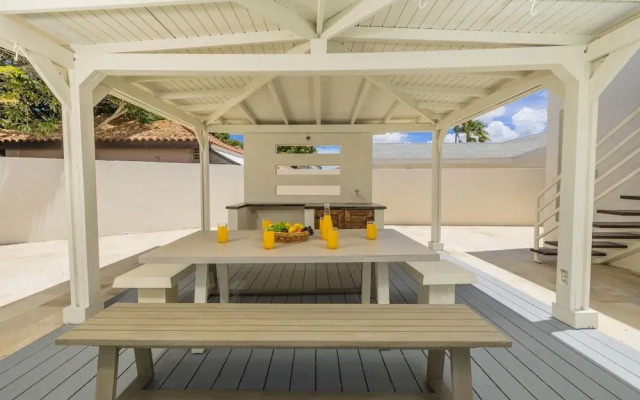 4 4 5 Rooftoppoolpingponggazebonear Ritz Beach