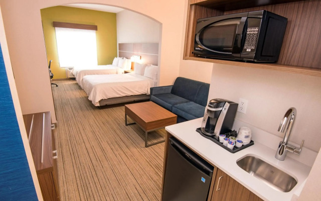 Holiday Inn Express Hotel & Suites Hinton by IHG