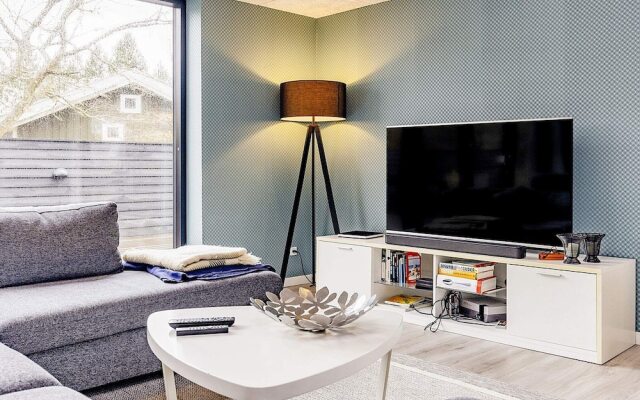 6 Person Holiday Home in Hals