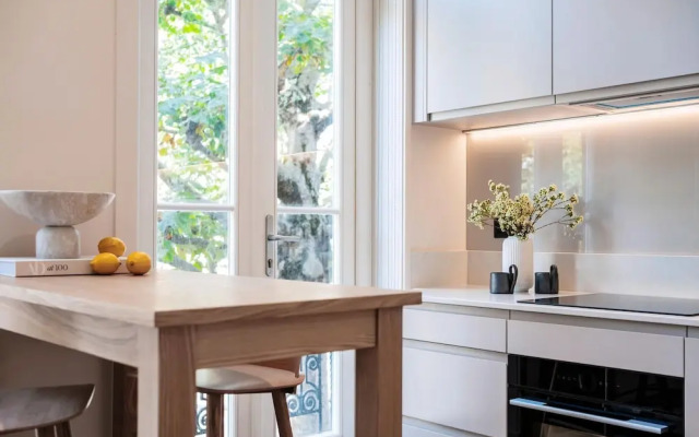 Stunning Studio Apartment, Moments From Earls Court Station