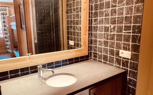 Appartement Val-d'Isère, 4 pièces, 8 personnes - FR-1-411-1