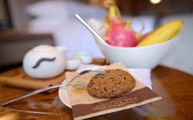 DoubleTree by Hilton Guangzhou Science City-Free Shuttle Bus Service During Canton Fair Period