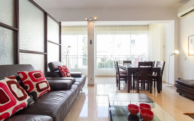 Bright 3BR in the Beating Heart of TLV