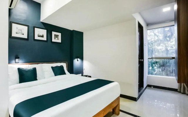 SilverKey Executive Stays 45763 Best Colony