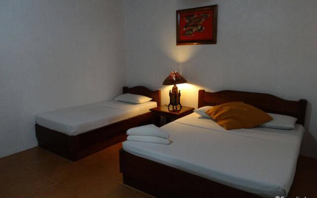 Hibiscus Garden Resort