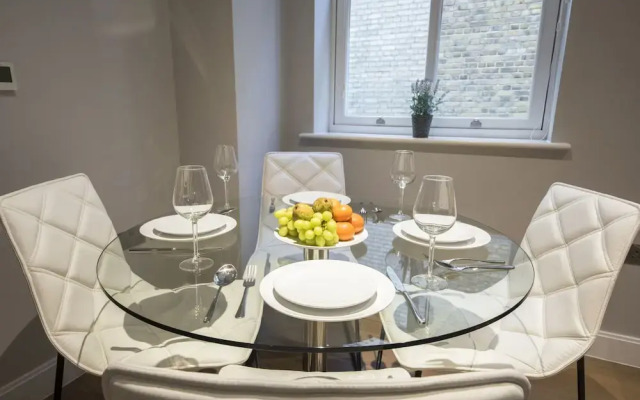 Fleet Street by Servprop