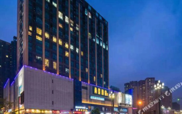 Sunny Hotel