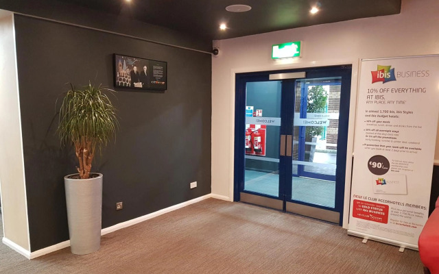 ibis Cardiff Gate - International Business Park