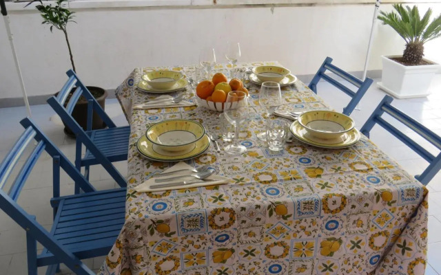 Sofi apartment