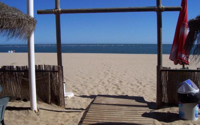 Apartment on The Beach Front with Free WIFI and Air Conditioning