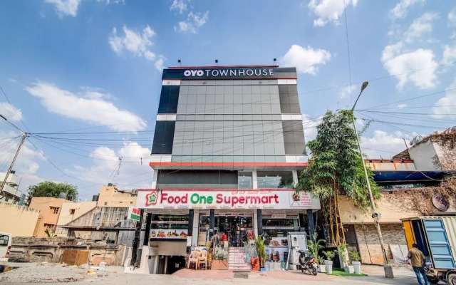 OYO Townhouse 104 Koramangala Maharaja Signal