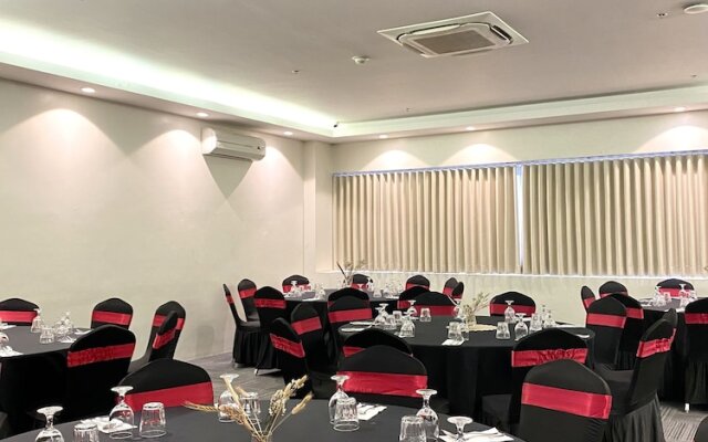 Bravo Tanauan Hotel