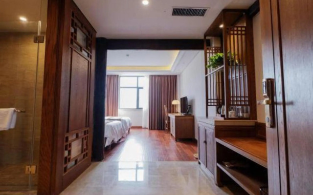 Laoshan Academy hotel