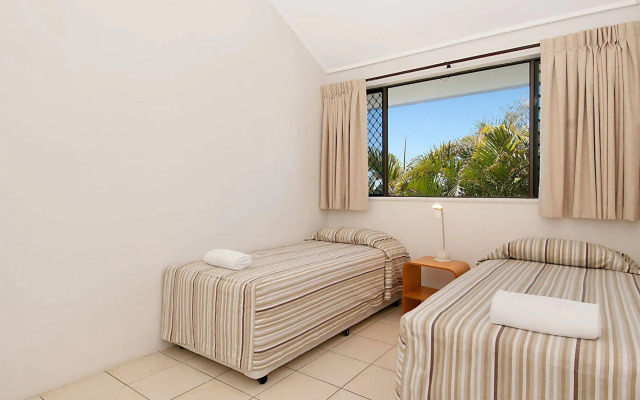 Glen Eden Beach Resort