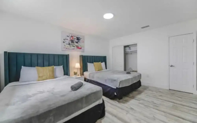 Beautiful 3 Bedroom House In Miami