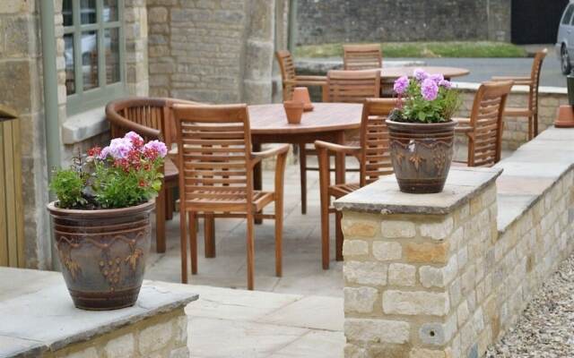 The Plough Inn Cold Aston