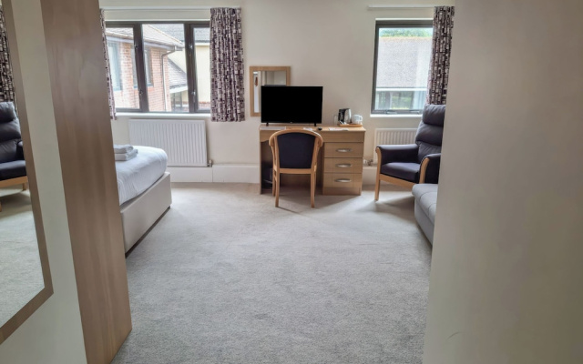 Marine Court First-floor Sleeps 3