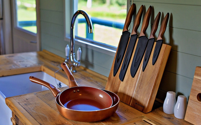 Pet-friendly Rural Retreat in Wales, No Deposit