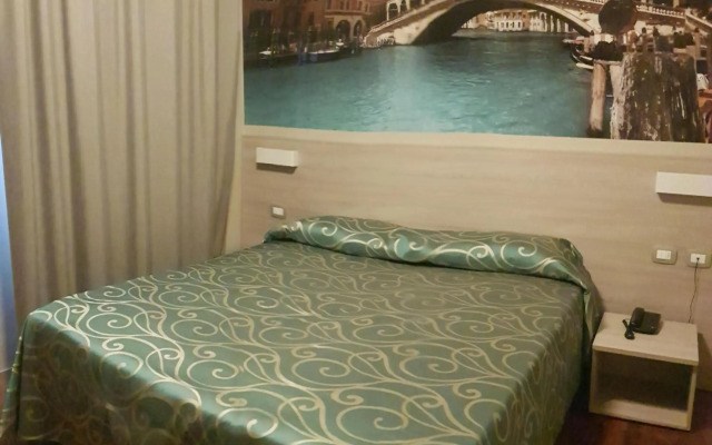 Hotel Altieri