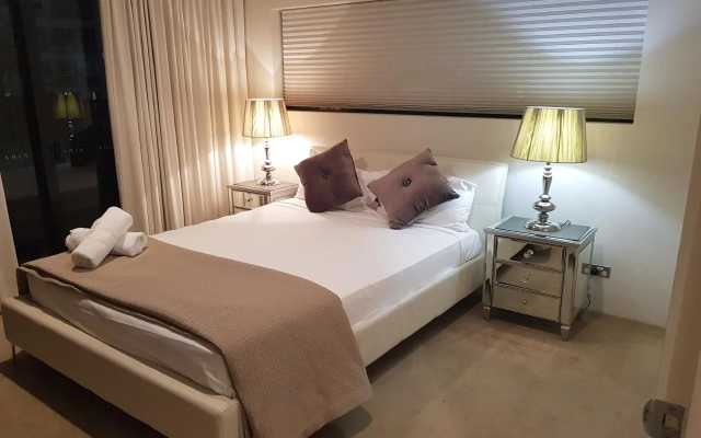 Aria Apartments